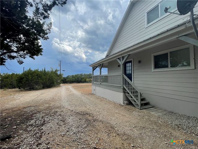 542 Lonesome, Canyon Lake, TX 78133