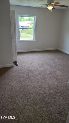 1552 Silver Grove Road, Bluff City, TN 37618