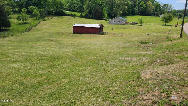 1552 Silver Grove Road, Bluff City, TN 37618