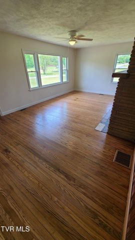 1552 Silver Grove Road, Bluff City, TN 37618