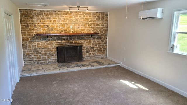 1552 Silver Grove Road, Bluff City, TN 37618