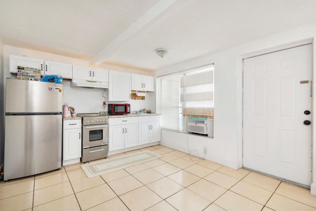 258 Conniston Road, West Palm Beach, FL 33405