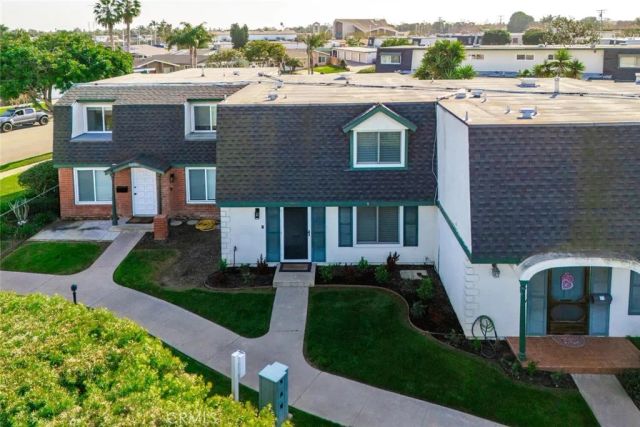 20326 Gardenia, Huntington Beach, CA 92646