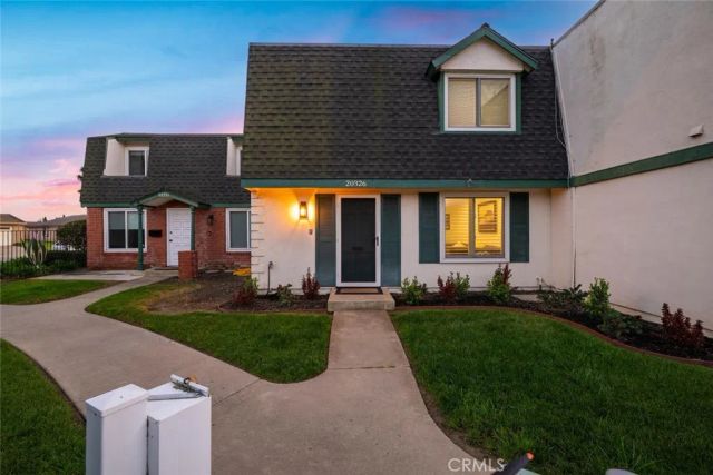 20326 Gardenia, Huntington Beach, CA 92646