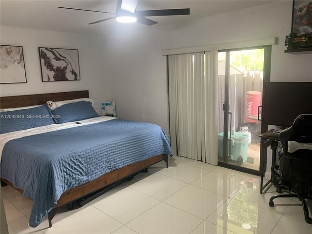 13233 SW 110th Ter 17-1, Miami, FL 33186