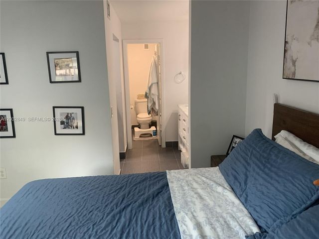 13233 SW 110th Ter 17-1, Miami, FL 33186