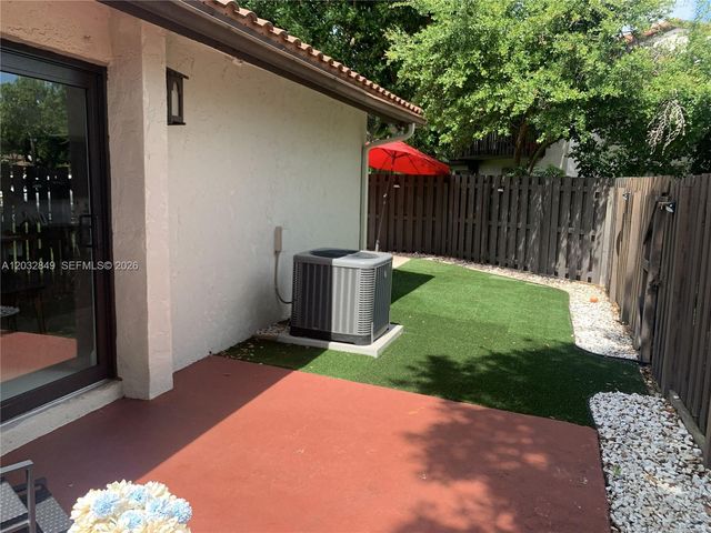 13233 SW 110th Ter 17-1, Miami, FL 33186