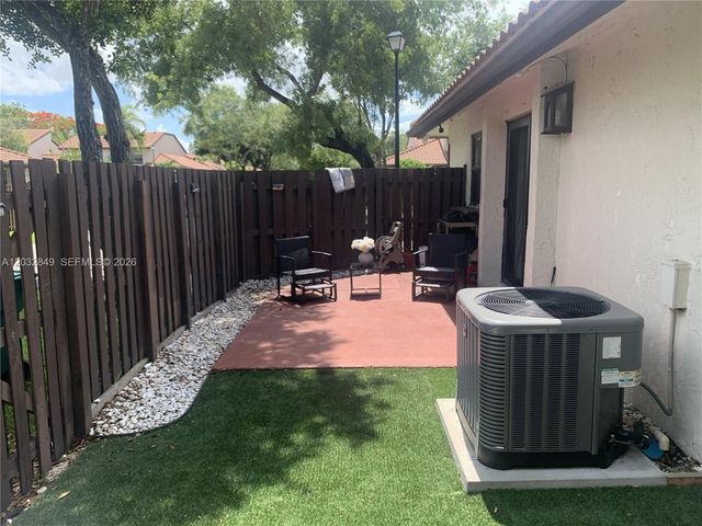 13233 SW 110th Ter 17-1, Miami, FL 33186