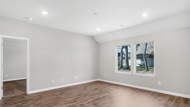 3141 Sapphire Drive, Lake Charles, LA 70607