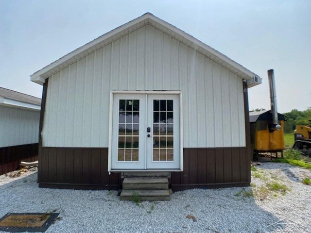 11755 W Tittabawassee Road, Freeland, MI 48623