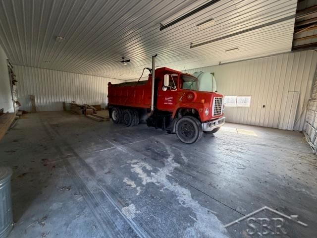 11755 W Tittabawassee Road, Freeland, MI 48623