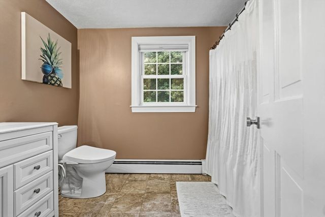 47 Brook Drive, Lynnfield, MA 01940