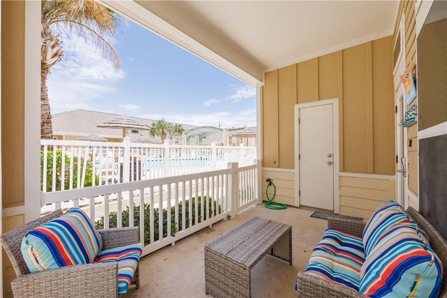 14910 Island Village Dr, Corpus Christi, TX 78418