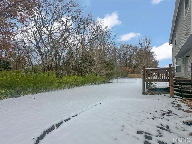 852 Molloy Drive, St Charles, MO 63366