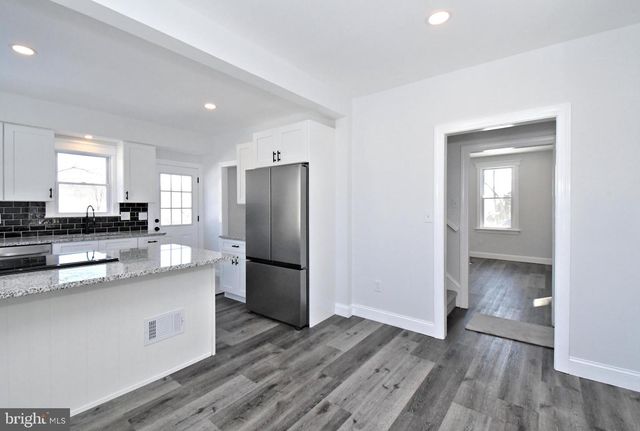 1398 CHESTNUT GROVE RD, Pottstown, PA 19464