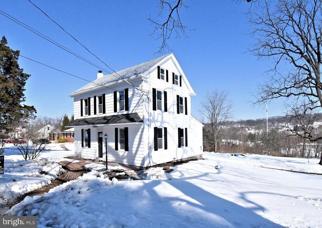 1398 CHESTNUT GROVE RD, Pottstown, PA 19464