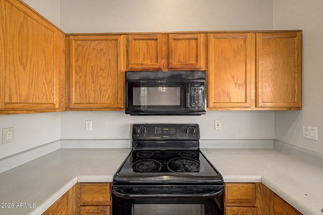 8904 W Edgemont Avenue, Phoenix, AZ 85037