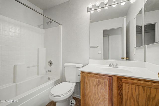 8904 W Edgemont Avenue, Phoenix, AZ 85037