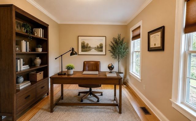 7 Deer Run, Charlton, MA 01507