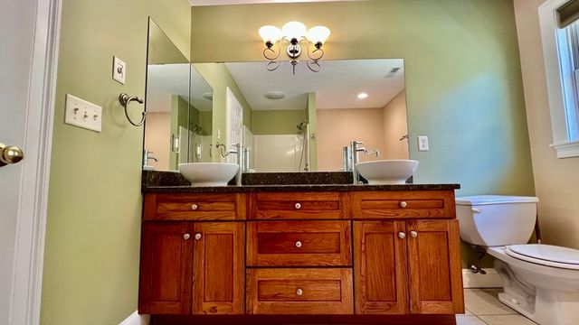 7 Deer Run, Charlton, MA 01507