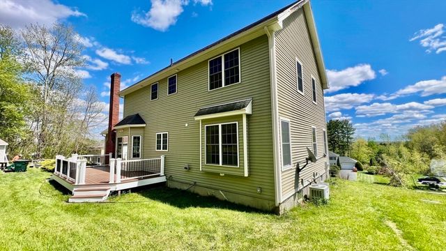 7 Deer Run, Charlton, MA 01507
