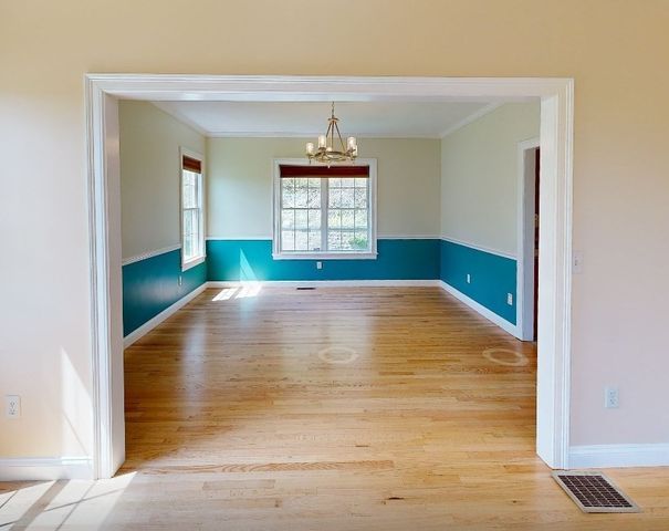 7 Deer Run, Charlton, MA 01507