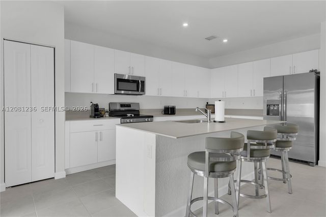 27306 SW 161st Ct 27306, Homestead, FL 33031