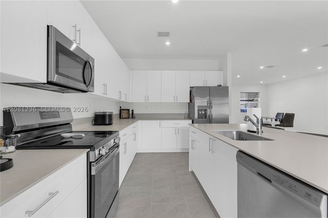 27306 SW 161st Ct 27306, Homestead, FL 33031