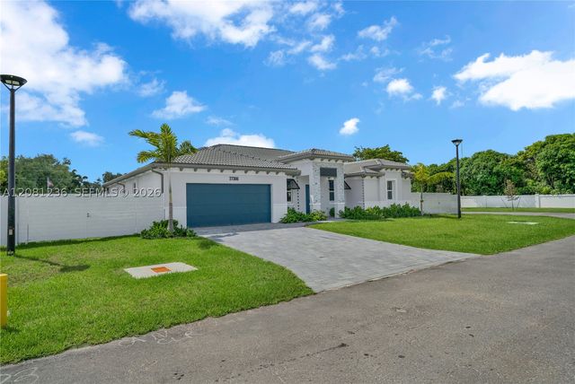 27306 SW 161st Ct 27306, Homestead, FL 33031