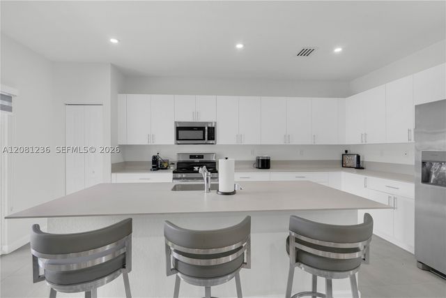 27306 SW 161st Ct 27306, Homestead, FL 33031