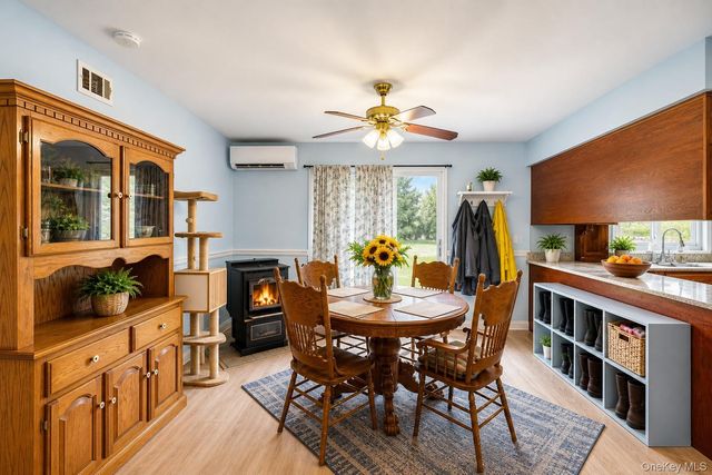 2191 State Route 52, Pine Bush, NY 12566