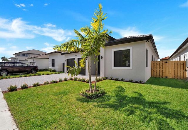 14468 SW 16th St, Miami, FL 33175