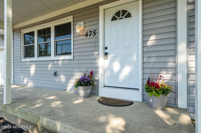 475 Lighthouse Drive, Manahawkin, NJ 08050