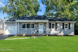 475 Lighthouse Drive, Manahawkin, NJ 08050