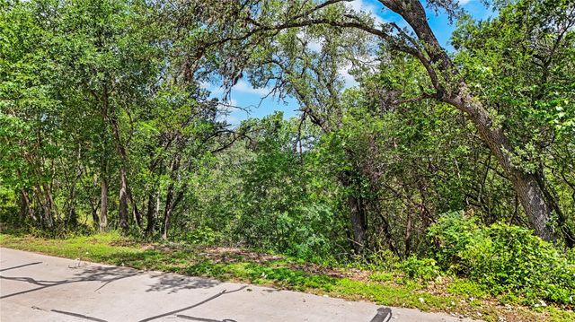 722 River Oaks DR, Austin, TX 78748