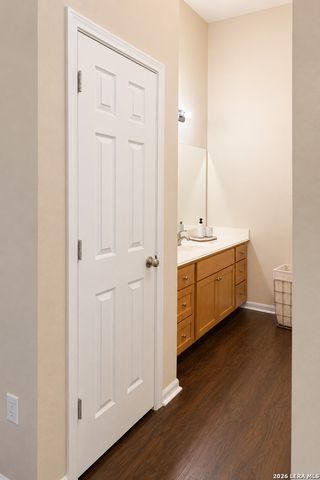 6160 Eckhert Rd Apt 804, San Antonio, TX 78240