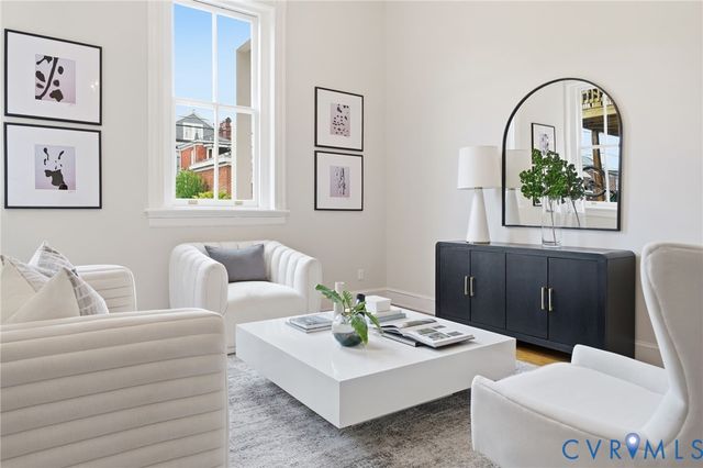 2025 W Grace St, Richmond, VA 23220