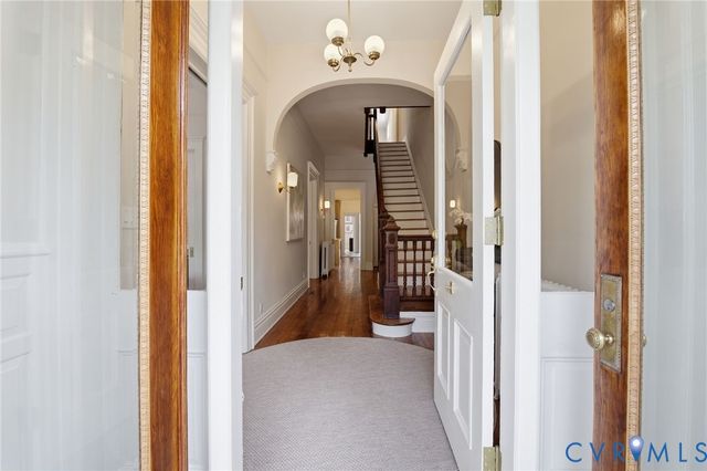 2025 W Grace St, Richmond, VA 23220