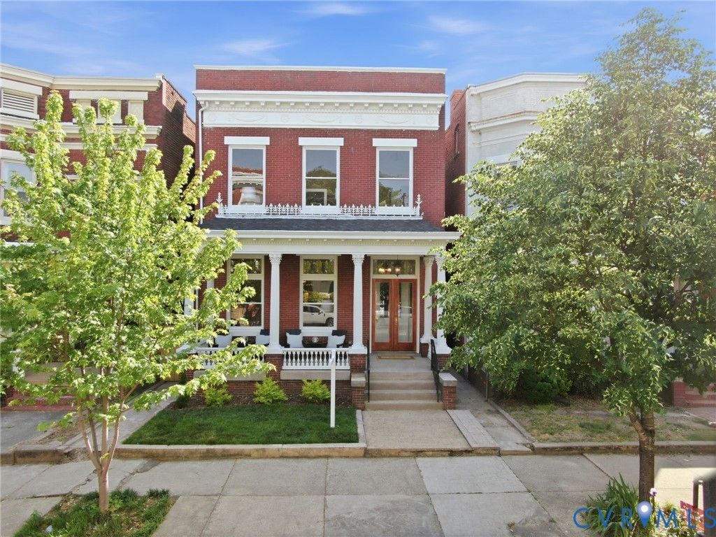2025 W Grace St, Richmond, VA 23220