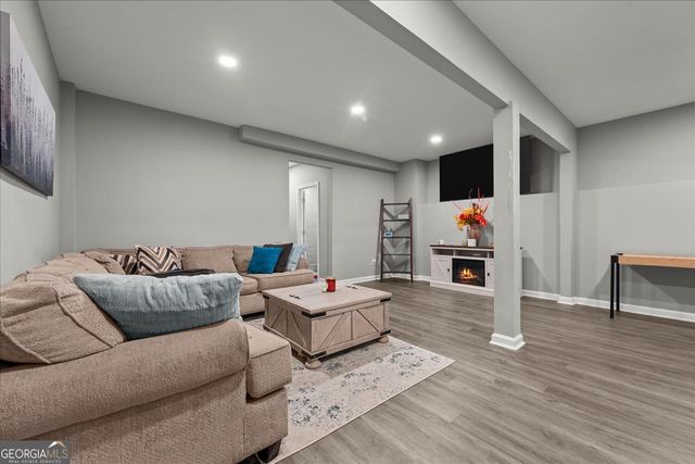 40 Hannah Heights Way, Hull, GA 30646