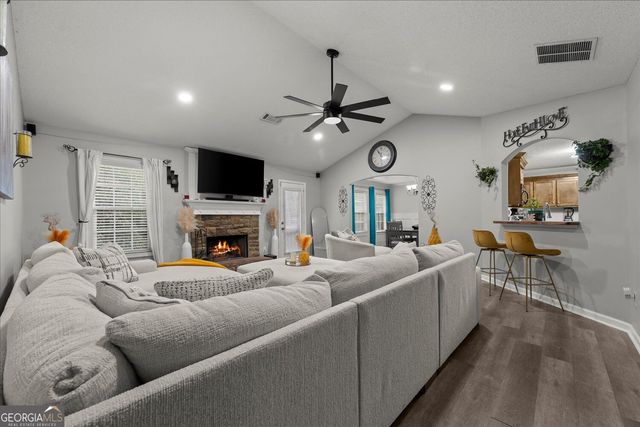 40 Hannah Heights Way, Hull, GA 30646