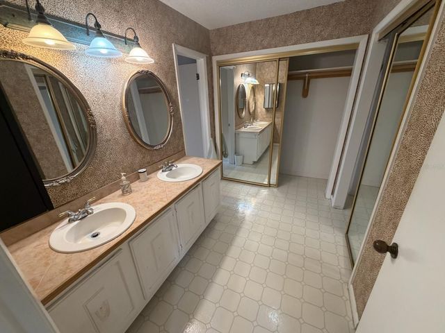 4836 PEBBLE BEACH DRIVE B, Orlando, FL 32811