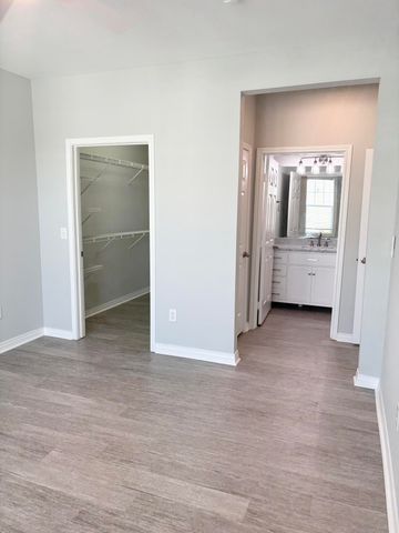 130 River Landing Drive 3318, Charleston, SC 29492