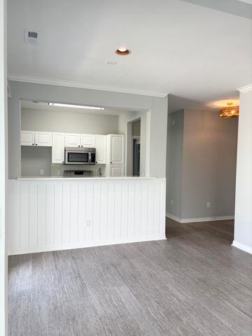 130 River Landing Drive 3318, Charleston, SC 29492