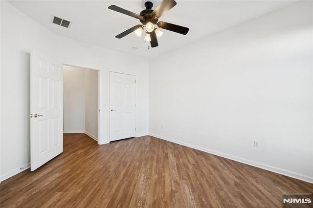 2302 Cedar Village Boulevard 302, East Brunswick, NJ 08816