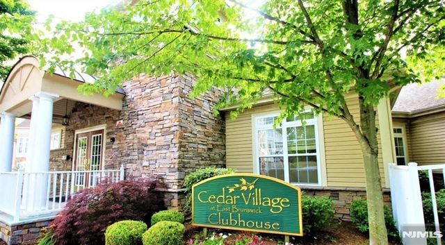 2302 Cedar Village Boulevard 302, East Brunswick, NJ 08816