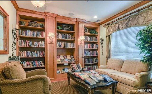 2302 Cedar Village Boulevard 302, East Brunswick, NJ 08816