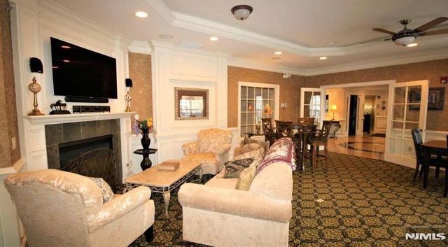 2302 Cedar Village Boulevard 302, East Brunswick, NJ 08816