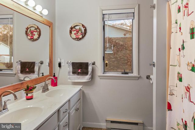 15008 LAUREL RIDGE RD SW, Cresaptown, MD 21502