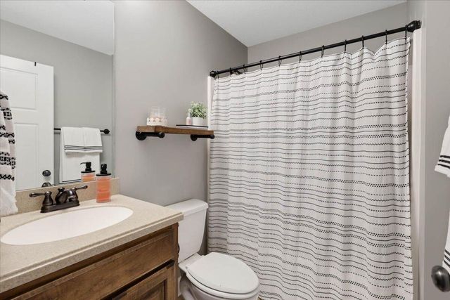 37 Bur Oak Drive, Ringgold, GA 30736